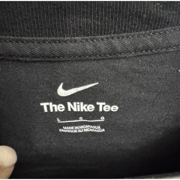 Nike Black Graphic T-shirt Gold Swoosh‎ Logo Men's Size L Y2K - Picture 4 of 5